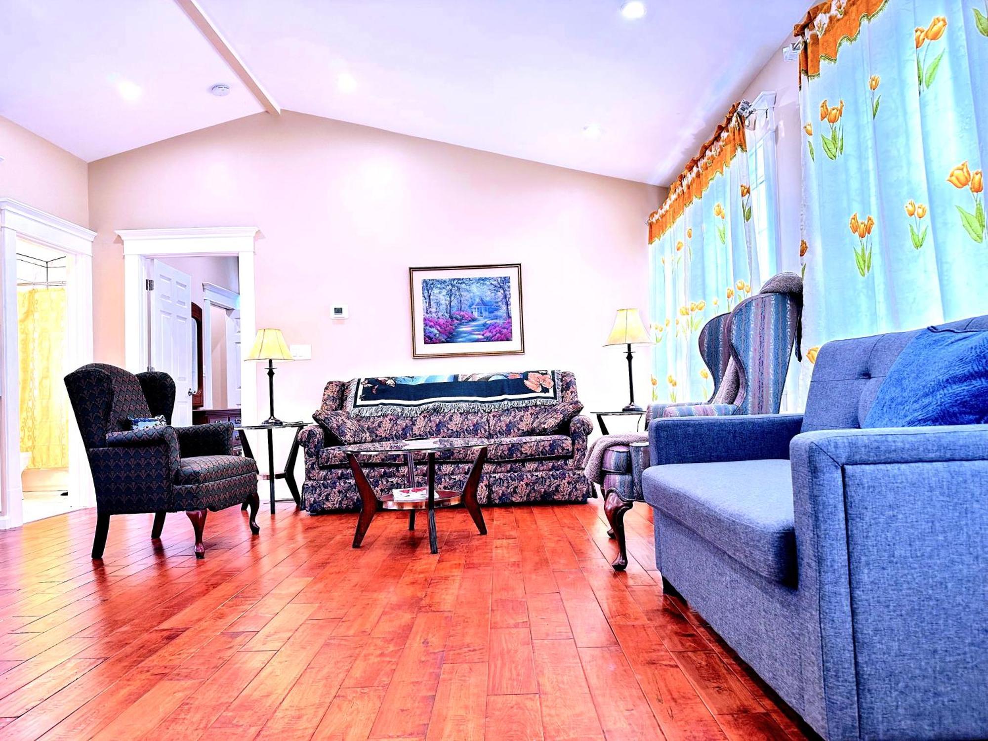Delightful Dwelling Apartment บัฟฟาโล ภายนอก รูปภาพ